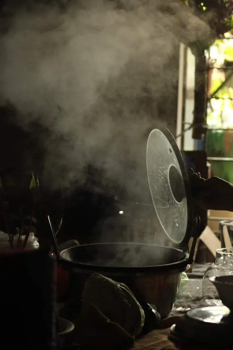 5 Kitchen Skills That Make Weeknight Cooking Easier